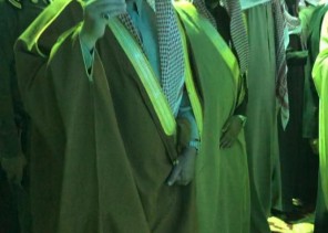 فيصل بن مشعل يطلع على ركن جمعية كنوز لرعاية الأنامل المبدعة بمهرجان ربيع بريدة