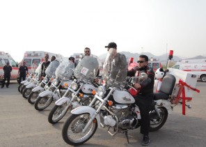 20 فرقة إسعافيه للدراجات النارية يعملون على مدار الساعة لخدمة ضيوف الرحمن