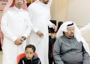 معلم بالمدينة المنورة يجهز قاعة دراسية بأسلوب متطور بـ25 ألف ريال