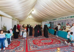 المعرض التوعوي المصاحب لأسبوع البيئة بتبوك يشهد توافد أعداد كبيرة من الزوار