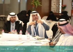 وزير التعليم يناقش بشفافية واقع قطاع التعليم العام وتطلعاته المستقبلية