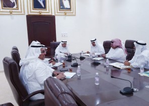 محافظ خليص يناقش مع المجلسين المحلي والبلدي مشاريع المحافظة