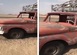 بالفيديو.. تعرف على قصة سيارة تركها صاحبها في الصحراء بعفيف وعاد إليها بعد 50 عاما!