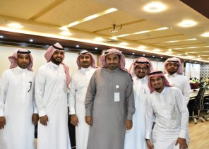 مع عودة الدوام بعد إجازة عيد الفطر المبارك .. بلدية القفل تقيم حفل معايدة لمنسوبيها