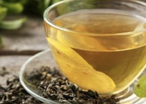 هذه أفضل التوقيتات لشرب الشاي الأخضر وإلا سيضرك كثيراً!