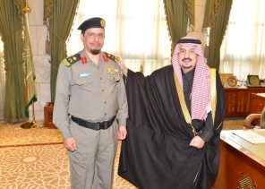 سمو أمير منطقة الرياض يقلّد السبيعي رتبته الجديدة