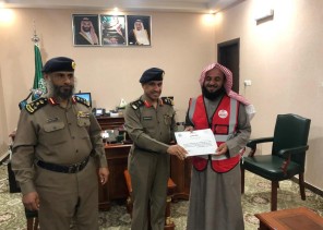 مدير الدفاع المدني بالقصيم يستقبل مشرف فريق انجاد التطوعي