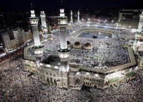 ضوابط لمشاركة أئمة ومؤذني الحرمين في وسائل الإعلام