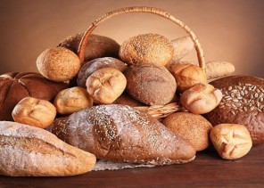 “الغذاء والدواء” تضع حداً أقصى لكمية الملح في الخبز.. وتلزم المصنعين والمستوردين به