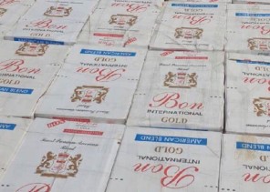 “الجمارك” تُحبط تهريب 2.3 مليون سيجارة عبر منفذ الخفجي