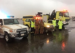 أمير تبوك يعتمد خطة الدفاع المدني لمواجهة الأمطار والسيول بالمنطقة