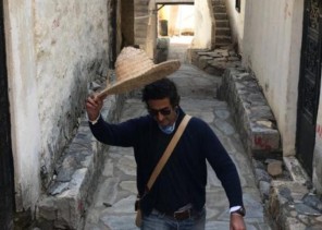 تراث الباحة يستهوي المصمم نواف النصار