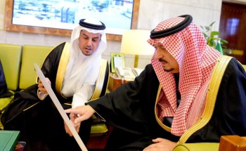 أمير الرياض يستقبل وفدًا من مدينة الملك سعود الطبية