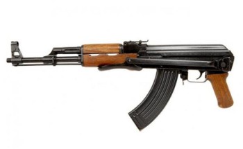 مواطنة تبلغ عن “كلاشينكوف” مع قائد أوبر والجهات الأمنية تكشف الحقيقة