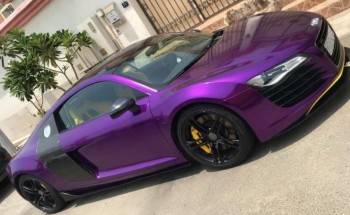 بالفيديو : مجهول يتنكر بارتداء “العباءة والنقاب” ويشعل النار في سيارة فارهة بجدة ويلوذ بالفرار!