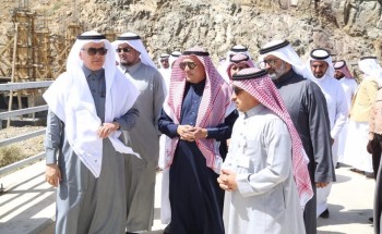 الفضلي يقف ميدانياً على مشروعات منظومة البيئة والمياه والزراعة ويلتقي المستفيدين في منطقة الباحة