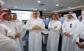 تكريم موظف رفض مليون ريال رشوة للتغاضي عن مخالفات كانت ستسبب أضرارًا بالغة