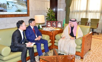 أمير منطقة الرياض يستقبل نائب رئيس شركة سي إي تي سي الصينية