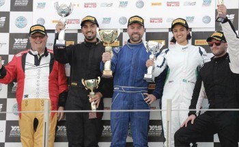 بالصور.. سائقة سعودية تحصل على المركزين الثاني والثالث في سباقين للسيارات بأبوظبي