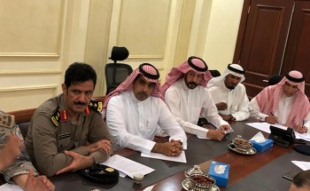 محافـظ الخفجي يعقد اجتماع مع اللجنة الدائمه لمواجهة أخطار الأمطار والسيول  بالخفجي لمناقشة خطة هذا العام