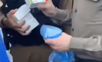 بالفيديو.. صيدلية بالرياض تبيع حبوباً مهبطة للنساء والمراهقين.. والشرطة تداهمها