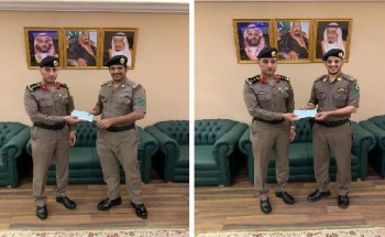 تكريم رجلي أمن بمكة لضبطهما متهماً بحالة دهـس لأحد الأشخاص