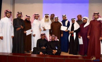 حضور وتفاعل و إحتفاء بالشعر بمركز التأهيل الشامل وبتنظيم ثقافة الأحساء