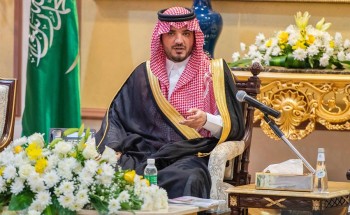 وزير الداخلية يهنئ خادم الحرمين وولي العهد بنجاح موسم الحج