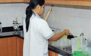 بالتفاصيل.. كيف يمكن للعزاب من الجنسين استقدام عمالة منزلية؟