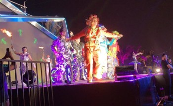 فيديو.. عروض مُبهرة من فعالية مملكة النجوم بكورنيش الحمراء بجدة