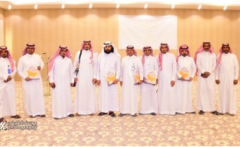 بلدية محافظة النبهانيه تكرم المشاركين في مهرجان العسل الأول