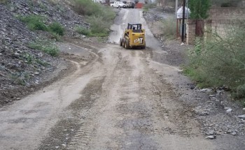 مكتب الخدمات البلدية بالحبيل يزيل الآثار التي خلفتها الأمطار