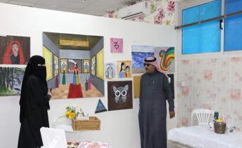 زيارة مدير جمعية الثقافة والفنون بالجوف لمقر مرسم القريات