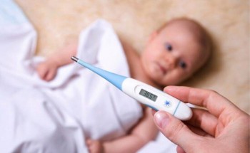 “الغذاء والدواء”: الجرعة الزائدة من “باراسيتامول” للأطفال قد ‏تؤدي إلى تلف بالكبد