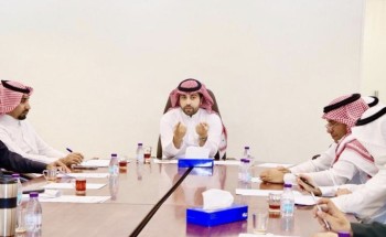 مركز القيادة والتحكم بصحة بيشة يعقد اجتماعاً لمناقشة تطورات الأمراض المعدية