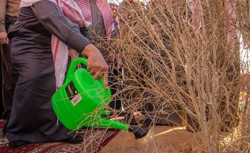 سمو أمير منطقة القصيم يزور مهرجان الغضا للثقافة والفنون بمحافظة عنيزة