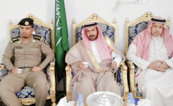 محافظ الحائط يقوم بجولة تفقدية لـ”مركز المناخ” والقرى التابعة