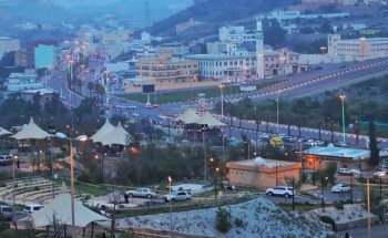 محافظة بلجرشي تدعو مرتادي السوق الذي أُغلق بسبب “بصق” وافد على عربات التسوق لمراجعة أقرب مركز صحي