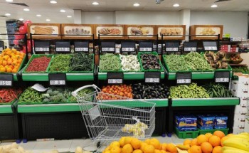 بلدية طريف تطبق الإجراءات الاحترازية من انتشار فيروس كورونا