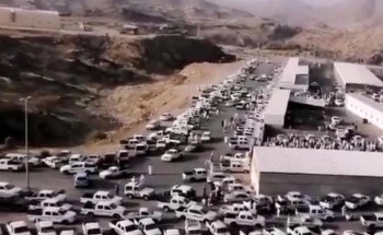 “إمارة عسير” تصدر بيانا حول فيديو ازدحام سوق المواشي.. وتؤكد: قدرنا صغر سن مصور المقطع وحسن نيته