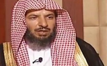 هل يؤثر التباعد بين المصلين على صحة الصلاة؟.. الشيخ “الشثري” يجيب