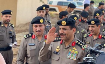 شاهد .. مدير الأمن العام يتفقد منسوبيه المنتشرين في نقاط الضبط الأمني خلال عطلة عيد الفطر