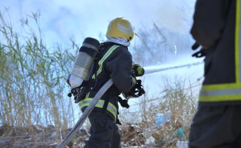 مدني حائل: إخماد حريق اشتعل في حشائش وأشجار بشعيب الأديرع