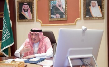 سمو أمير منطقة جازان ينقل عبر -الاتصال المرئي -تحيات القيادة ويعايد الجهات الأمنية والصحية بالمنطقة ويطلع على جهودهم ..