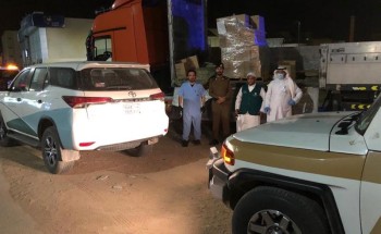 ضبط شاحنة تنقل كميات من المنتجات الطبية لتخزينها داخل شقة سكنية ببريدة