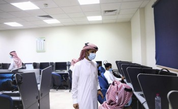 وزارة التعليم وبالتنسيق مع هيئة تقويم التعليم والتدريب تعقد الاختبار التحصيلي المحوسب في رحاب الجامعة