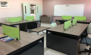 التعليم تقف مبكراً على التجهيزات المدرسية في إدارات التعليم استعداداً للعام الدراسي