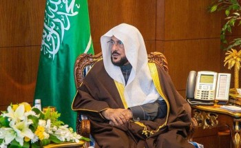 وفاة مؤذن مسجد بمدينة الرياض متأثراً بـ”كورونا”.. ووزير الشؤون الإسلامية يواسي أسرته