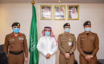 اللواء الداود يقلد عددًا من الضباط رتبهم الجديدة