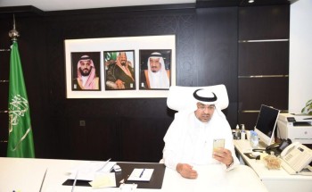 مدير تعليم مكة  يُشارك المعلمين عبر منصة ” مدرستي ” الافتراضية